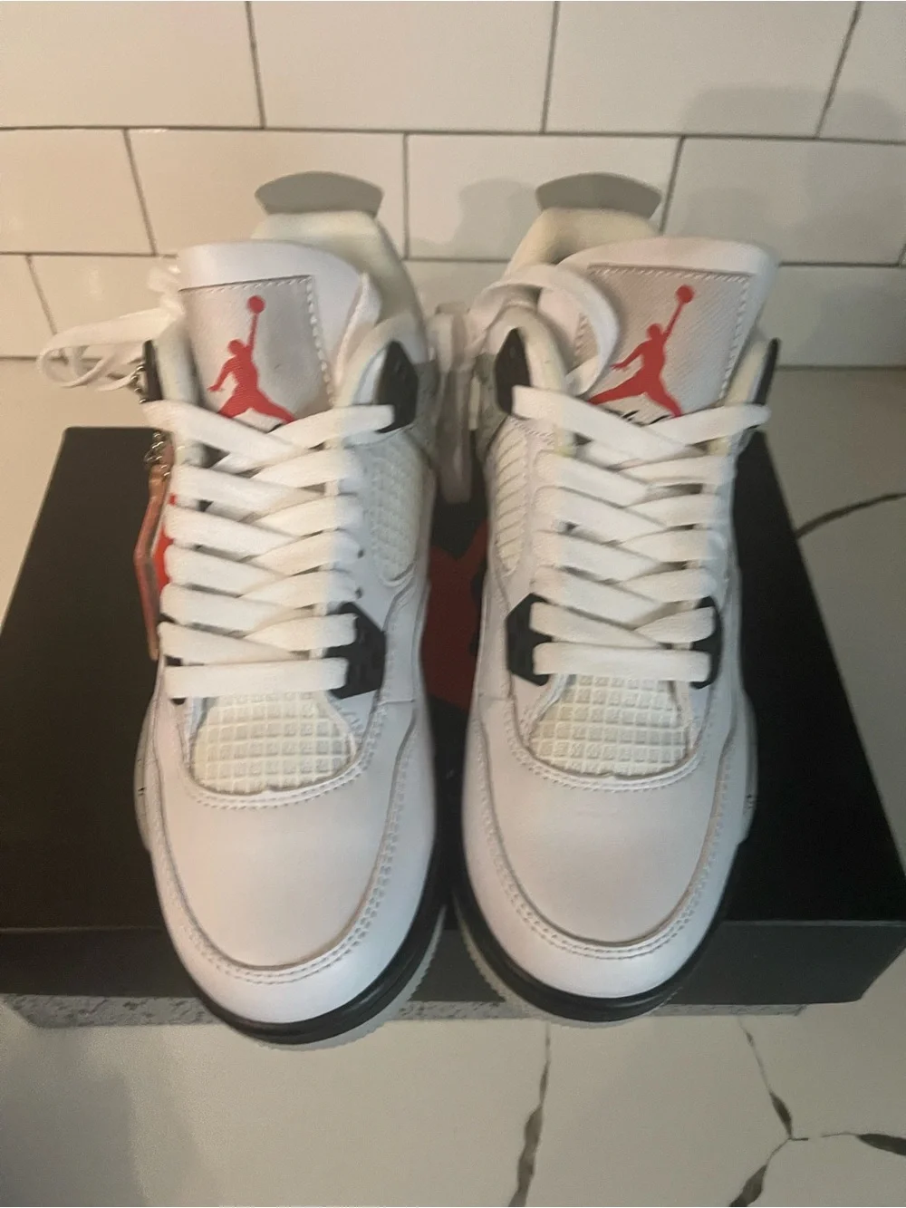 Men’s Retro 4 White Cement Size 6.